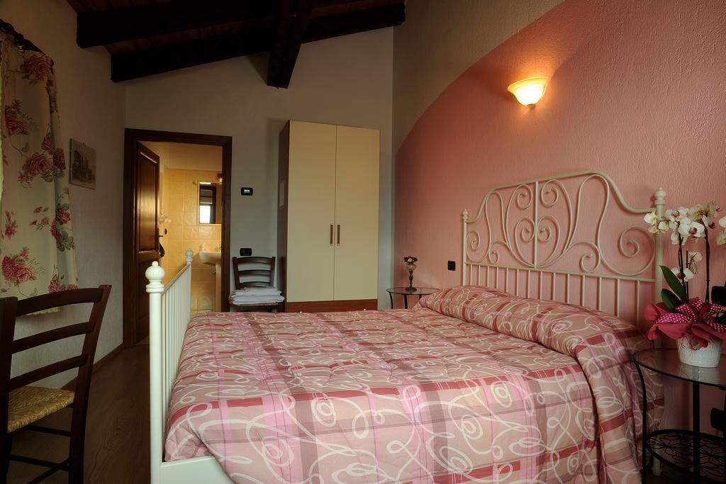 Maison Lombard Hotel Verrayes Room photo